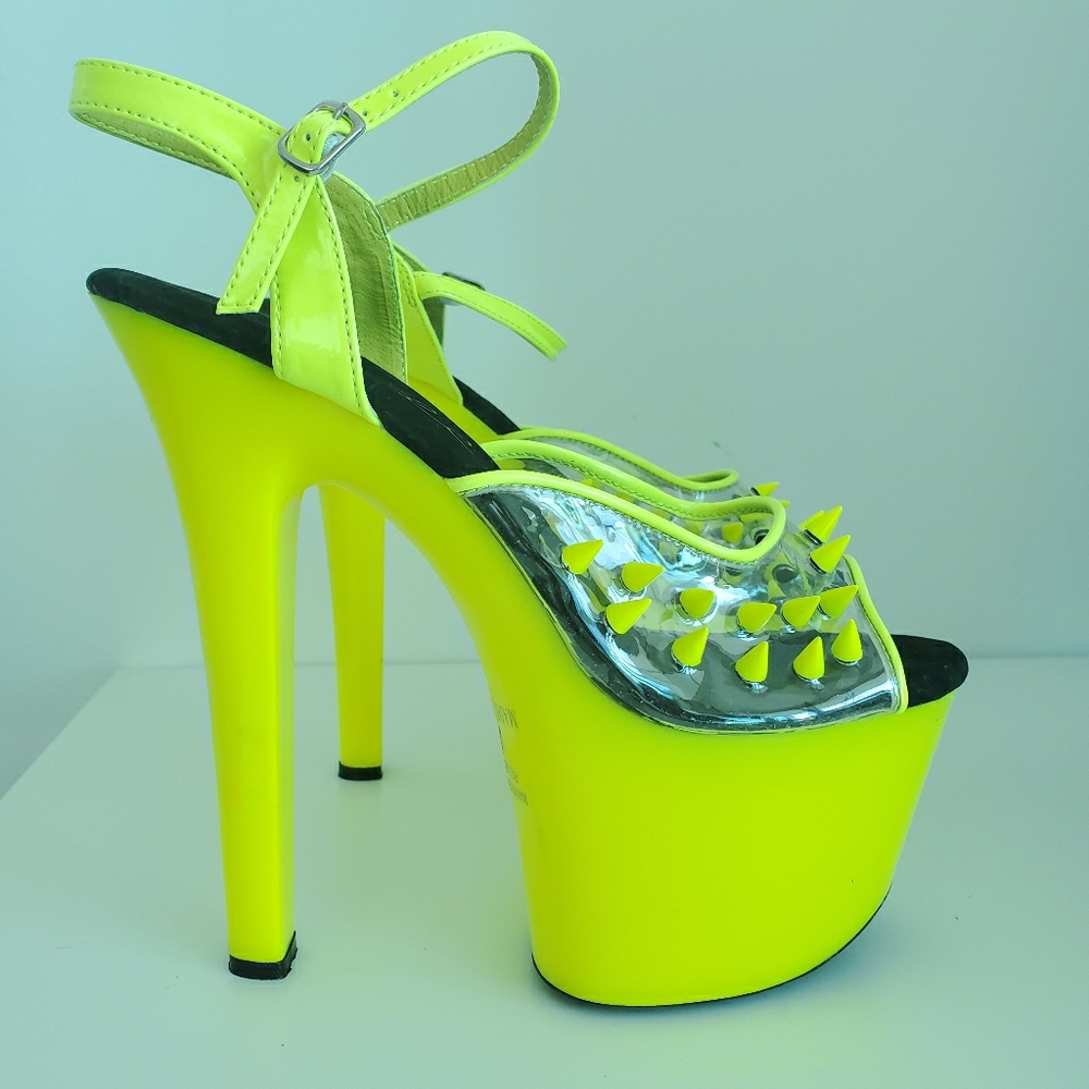 Sexy high heels size 9